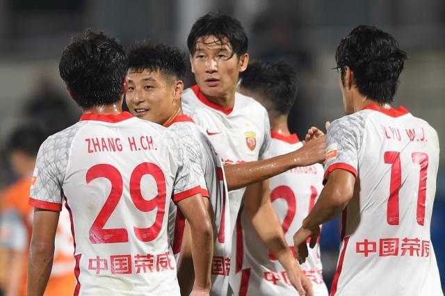 开云官网-东亚帮3人携手发威击沉深足 海港拿分还得靠他们