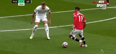 【英超】博格巴4助攻B费戴帽 曼联5比1大胜利兹联