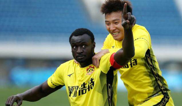 寻枪继续！泰山考察前中甲第4射手 跟队试训未签约